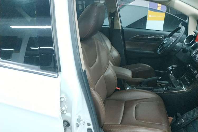Used Lifan Auto Xuanlang 2017 2.0L Manual Comfort Version Right Front Seat