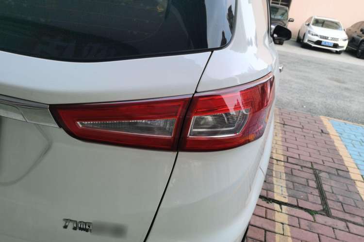 Used Lifan Auto Xuanlang 2017 1.8L Manual Elite Model Right Rear Taillight