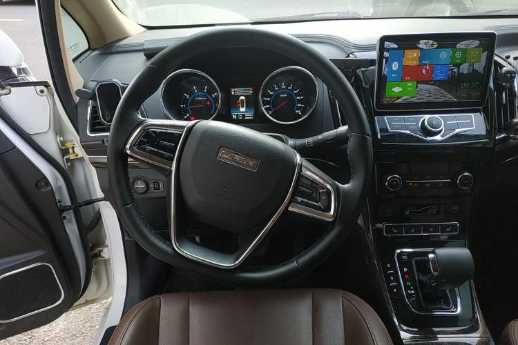 Used Lifan Auto Xuanlang 2017 2.0L CVT Comfort Edition Steering Wheel