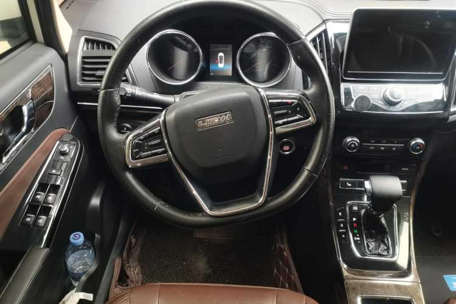 Used Lifan Auto Xuanlang 2017 1.5T Automatic Comfort Model Steering Wheel