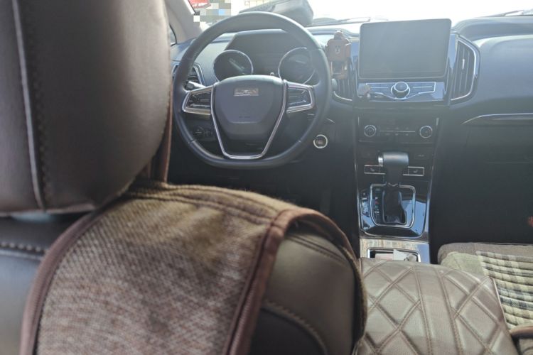 Used Lifan Auto Xuanlang 2017 1.5T Automatic Comfort Model Steering Wheel