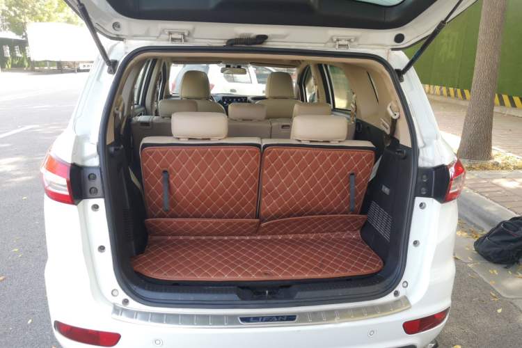 Used Lifan Auto Xuanlang 2017 1.8L Manual Comfort Model Trunk