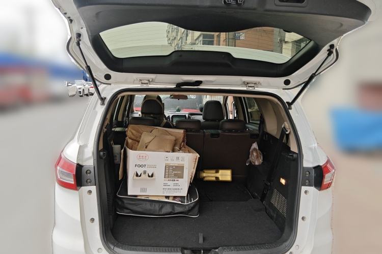 Used Lifan Auto Xuanlang 2017 1.8L Manual Comfort Model Trunk