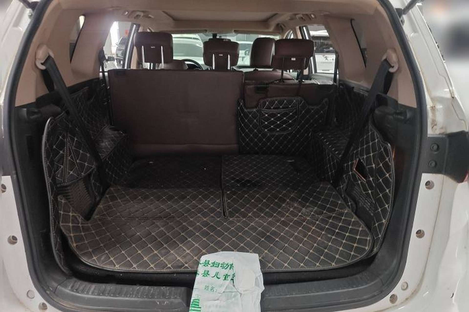 Used Lifan Auto Xuanlang 2017 1.5T Automatic Comfort Model Trunk