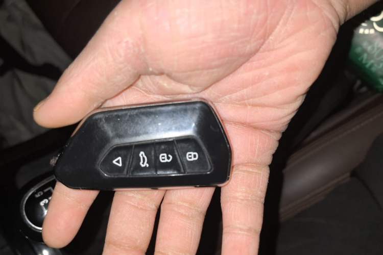 Used Lifan Auto Xuanlang 2017 1.8L Manual Comfort Model Vehicle Key