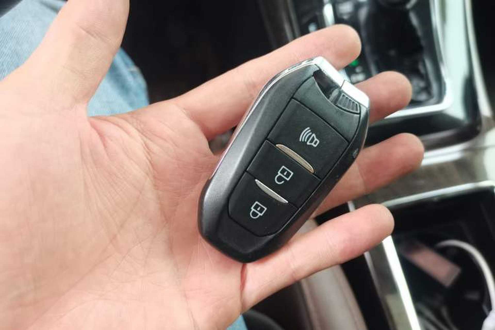 Used Lifan Auto Xuanlang 2017 1.5T Automatic Comfort Model Vehicle Key