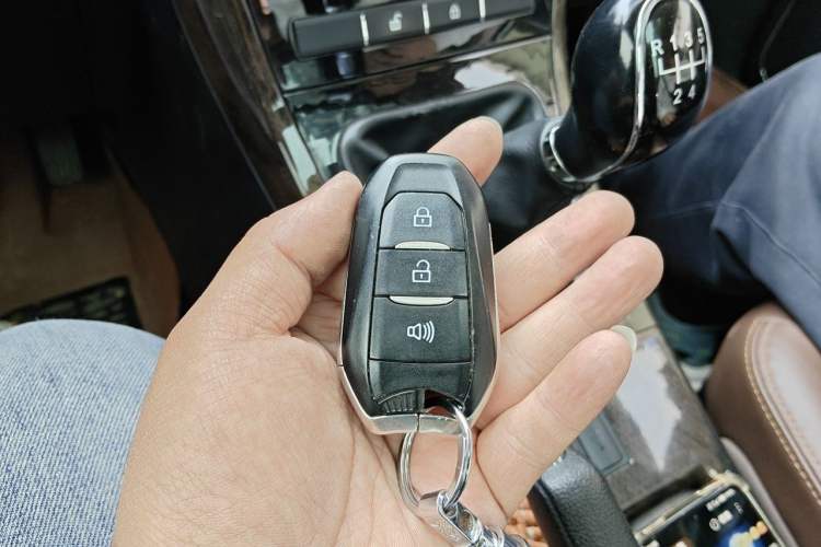 Used Lifan Auto Xuanlang 2017 1.8L Manual Comfort Model Vehicle Key