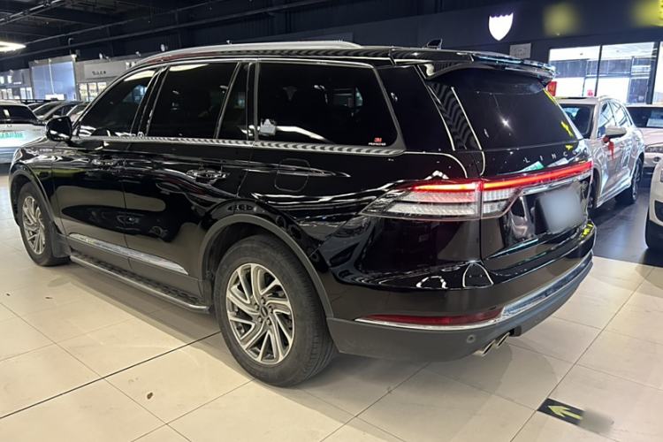 Used Lincoln Aviator 2020 3.0T V6 Four-Wheel Drive Premium Edition Exterior 2