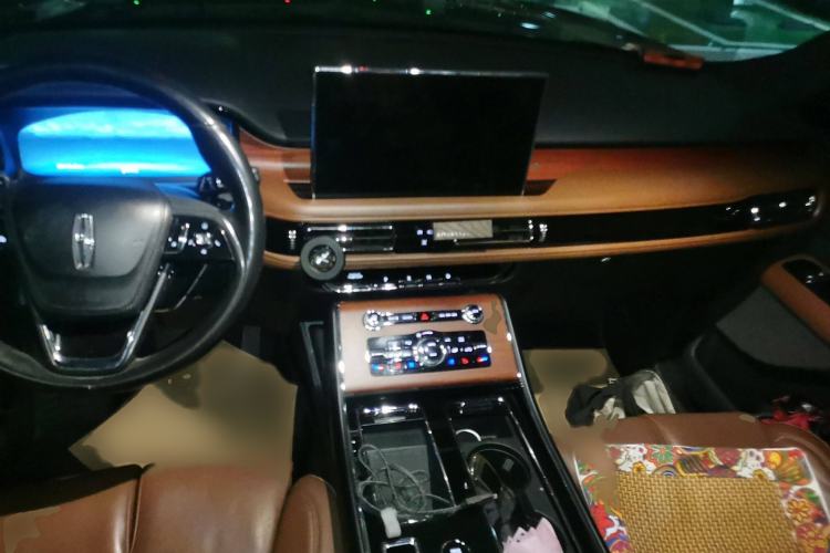 Used Lincoln Aviator 2020 3.0T V6 Four-Wheel Drive Zunya Edition Interior 2