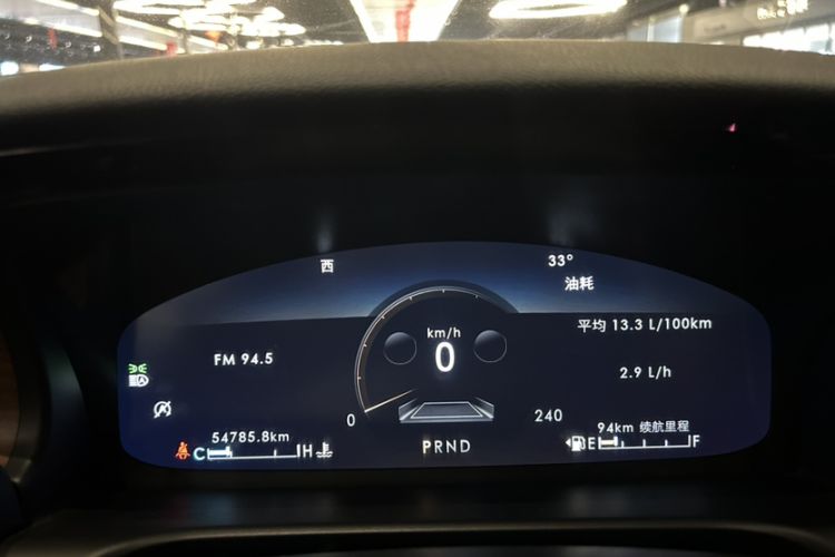 Used Lincoln Aviator 2020 3.0T V6 Four-Wheel Drive Premium Edition Odometer Close Up