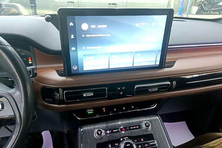 Used Lincoln Aviator 2020 3.0T V6 All-Wheel Drive Executive Version Audio And AC Panel
