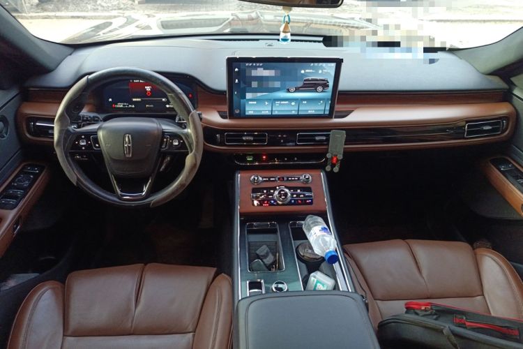 Used Lincoln Aviator 2020 3.0T V6 Four-Wheel Drive Zunya Edition Center Console