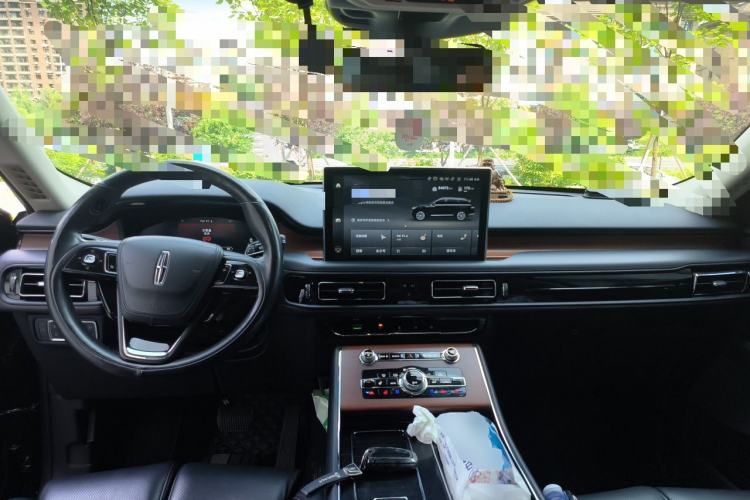 Used Lincoln Aviator 2020 3.0T V6 Four-Wheel Drive Zunya Edition Center Console