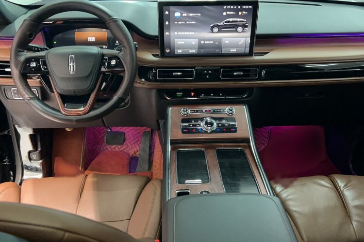 Used Lincoln Aviator 2020 3.0T V6 Four-Wheel Drive Zunya Edition Center Console