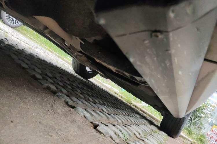 Used Lincoln Aviator 2020 3.0T V6 Four-Wheel Drive Premium Edition Chassis Front Left
