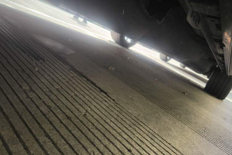 Used Lincoln Aviator 2020 3.0T V6 All-Wheel Drive Executive Version Chassis Front Left