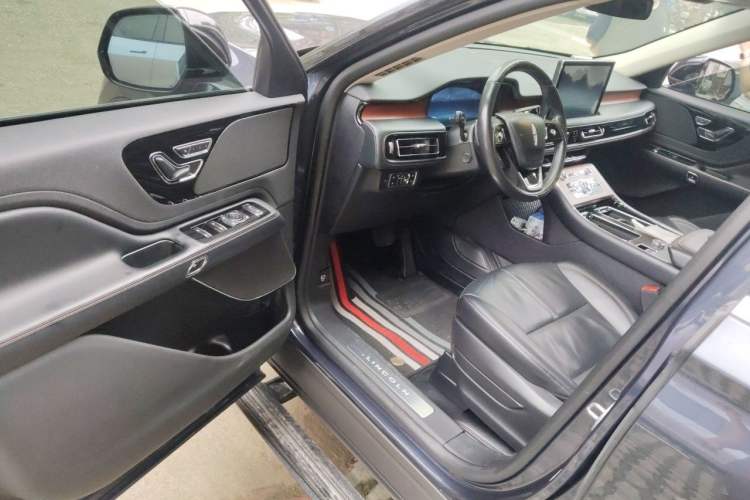 Used Lincoln Aviator 2020 3.0T V6 Four-Wheel Drive Premium Edition Driver Seat