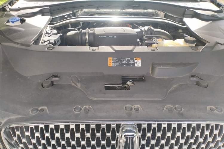 Used Lincoln Aviator 2020 3.0T V6 All-Wheel-Drive Luxury Edition Engine Bay