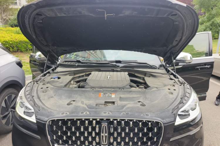Used Lincoln Aviator 2020 3.0T V6 Four-Wheel Drive Presidential Edition Engine Bay