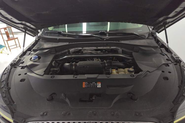 Used Lincoln Aviator 2020 3.0T V6 All-Wheel-Drive Premium Edition Engine Bay