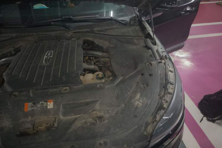 Used Lincoln Aviator 2020 3.0T V6 Four-Wheel Drive Premium Edition Engine Bay Left