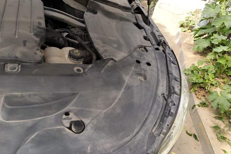 Used Lincoln Aviator 2020 3.0T V6 All-Wheel Drive Executive Version Engine Bay Left