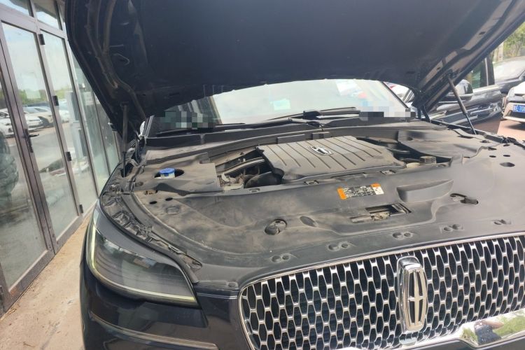 Used Lincoln Aviator 2020 3.0T V6 Four-Wheel Drive Zunya Edition Engine Bay Right