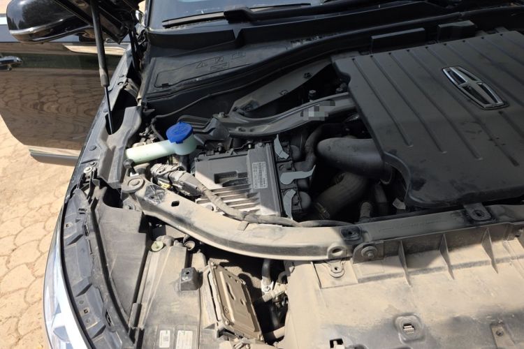 Used Lincoln Aviator 2020 3.0T V6 All-Wheel Drive Executive Version Engine Bay Right