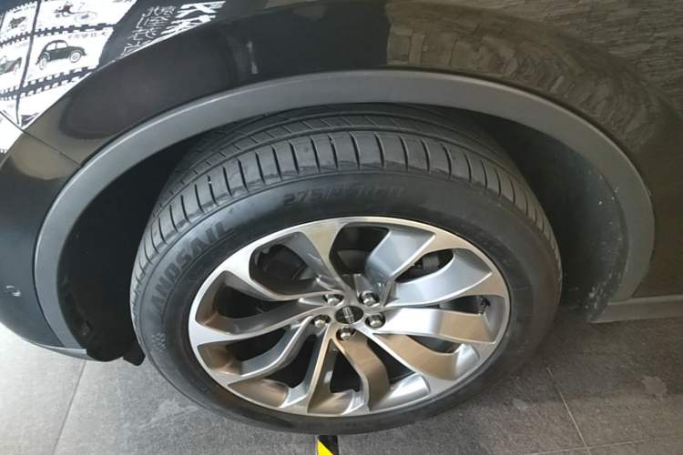 Used Lincoln Aviator 2020 3.0T V6 All-Wheel Drive Executive Version Exterior 4