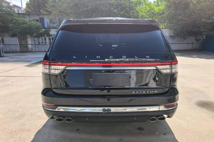 Used Lincoln Aviator 2020 3.0T V6 Four-Wheel Drive Premium Edition Exterior 5