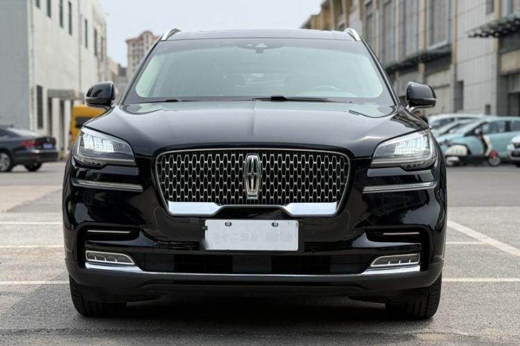 Used Lincoln Aviator 2020 3.0T V6 Four-Wheel Drive Premium Edition Exterior 5