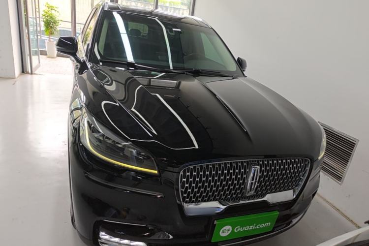 Used Lincoln Aviator 2020 3.0T V6 All-Wheel-Drive Premium Edition Front