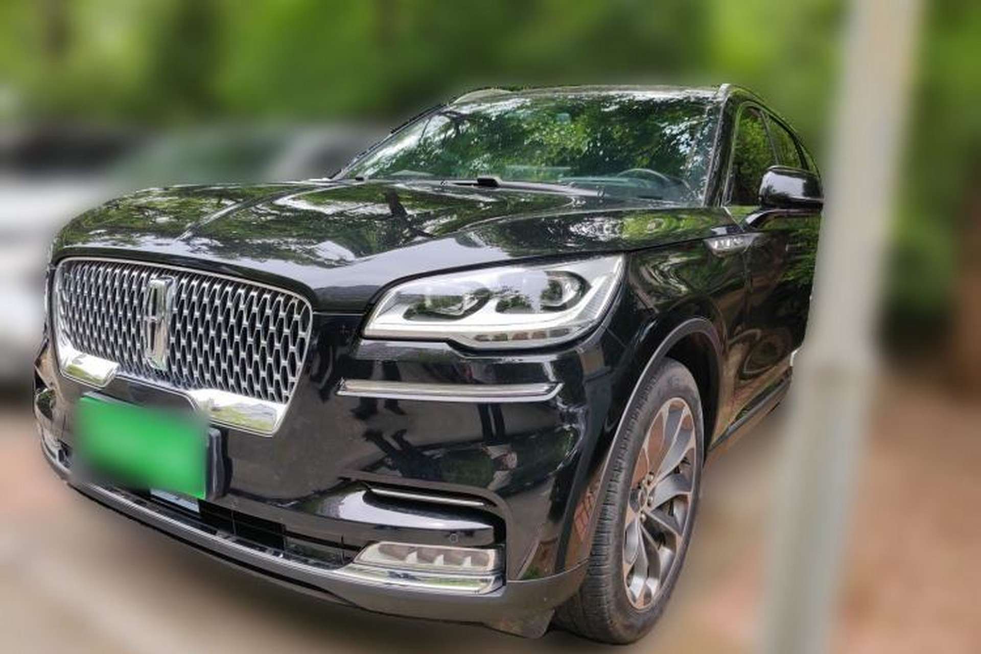 Used Lincoln Aviator 2020 3.0T V6 All-Wheel Drive Executive Version Front Left 45 Deg