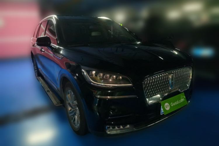 Used Lincoln Aviator 2020 3.0T V6 Four-Wheel Drive Premium Edition Front Right 45 Deg