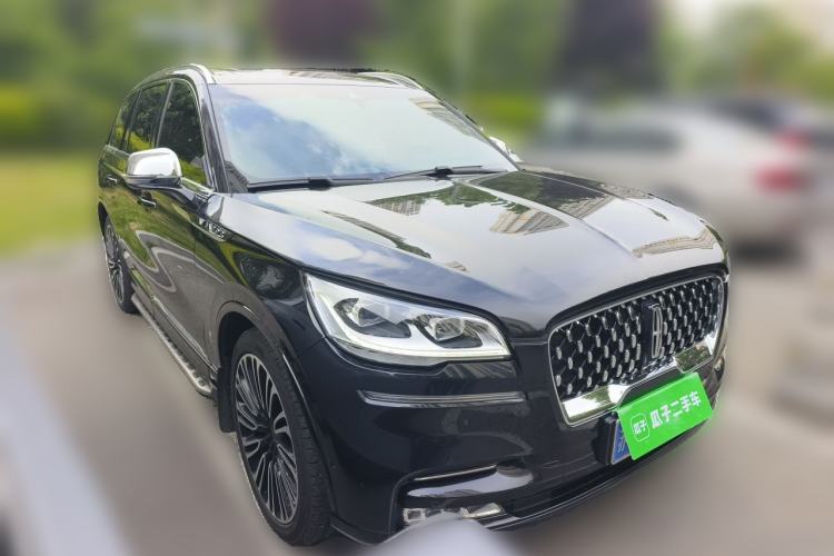 Used Lincoln Aviator 2020 3.0T V6 Four-Wheel Drive Presidential Edition Front Right 45 Deg