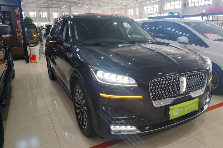 Used Lincoln Aviator 2020 3.0T V6 Four-Wheel Drive Premium Edition Front Right 45 Deg