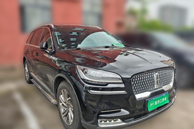 Used Lincoln Aviator 2020 3.0T V6 Four-Wheel Drive Premium Edition Front Right 45 Deg