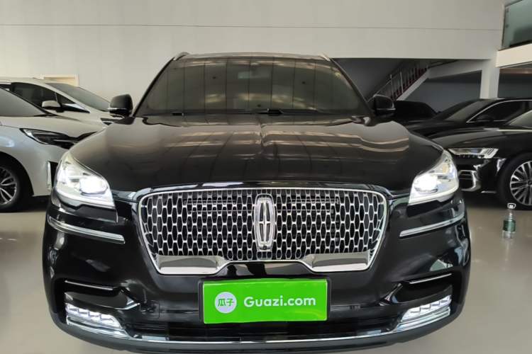 Used Lincoln Aviator 2020 3.0T V6 All-Wheel Drive Executive Version Front