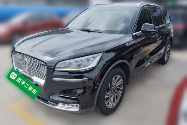 Używany Lincoln Aviator 2020 3.0T V6 All-Wheel-Drive Premium Edition
