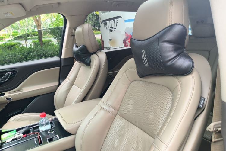 Used Lincoln Aviator 2020 3.0T V6 All-Wheel-Drive Premium Edition Left Front Seat