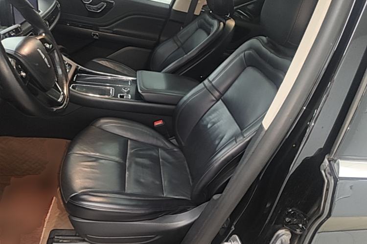 Used Lincoln Aviator 2020 3.0T V6 Four-Wheel Drive Premium Edition Left Front Seat