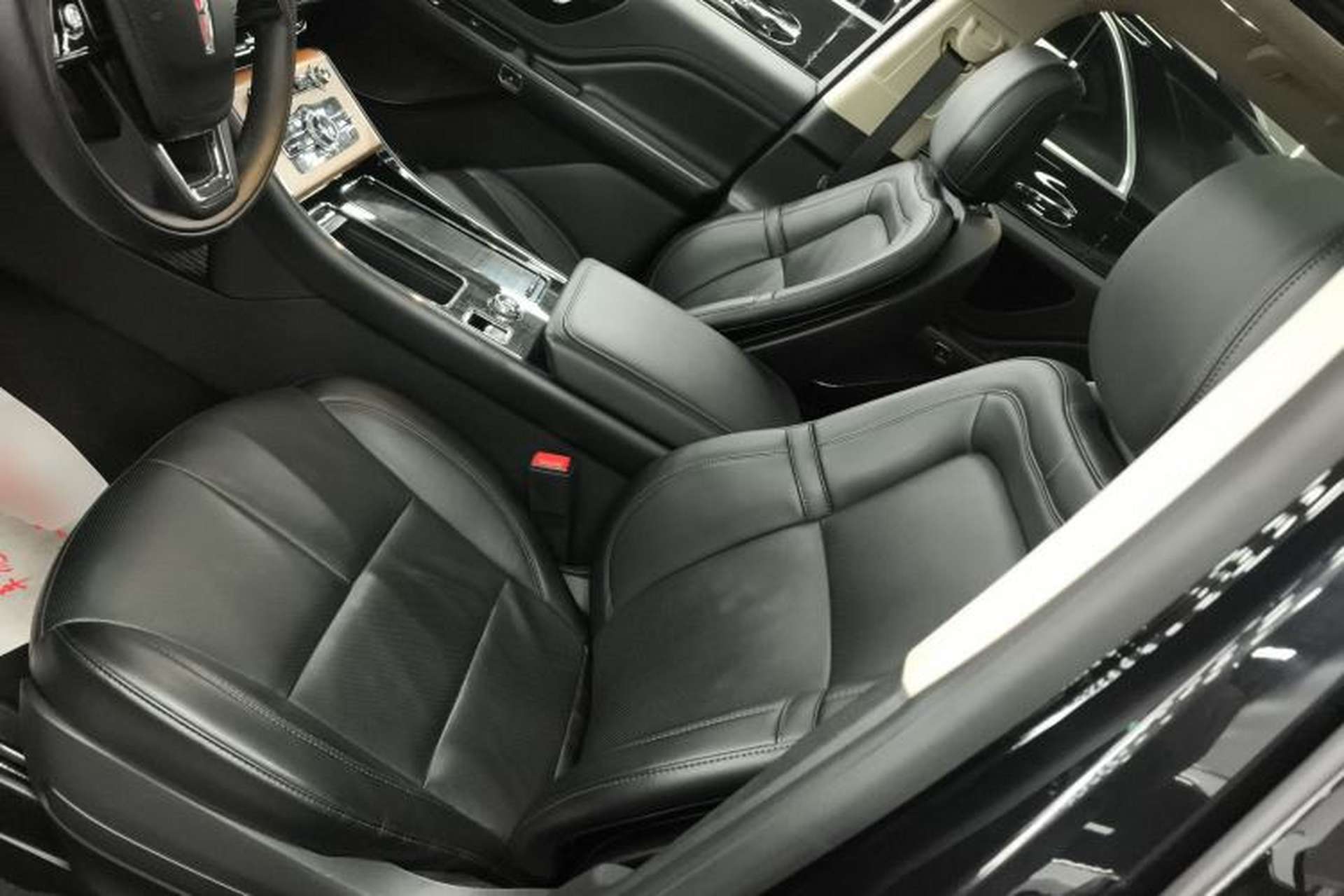 Used Lincoln Aviator 2020 3.0T V6 Four-Wheel Drive Premium Edition Left Front Seat