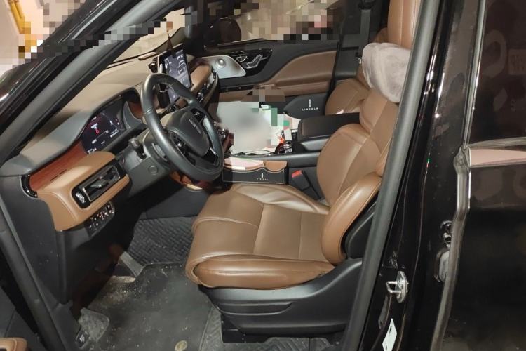 Used Lincoln Aviator 2020 3.0T V6 All-Wheel Drive Executive Version Left Front Seat
