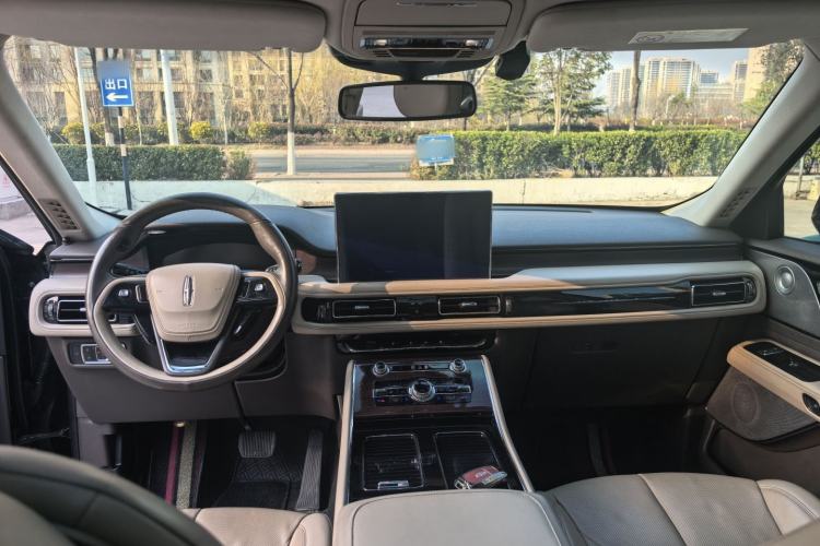 Used Lincoln Aviator 2020 3.0T V6 Four-Wheel Drive Premium Edition Left Front Seat