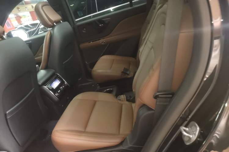 Used Lincoln Aviator 2020 3.0T V6 Four-Wheel Drive Zunya Edition Left Rear Seat