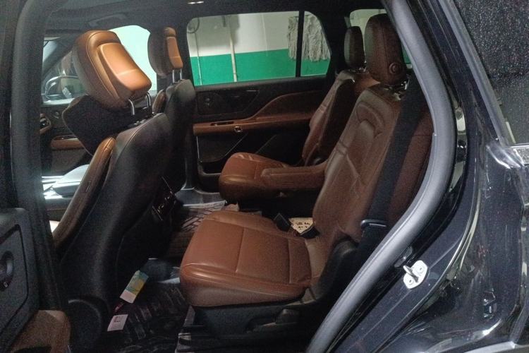 Used Lincoln Aviator 2020 3.0T V6 Four-Wheel Drive Zunya Edition Left Rear Seat