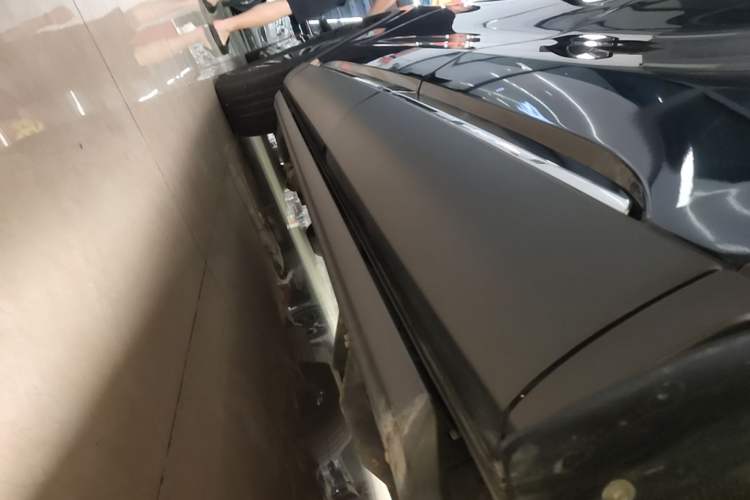 Used Lincoln Aviator 2020 3.0T V6 Four-Wheel Drive Zunya Edition Left Side Sill
