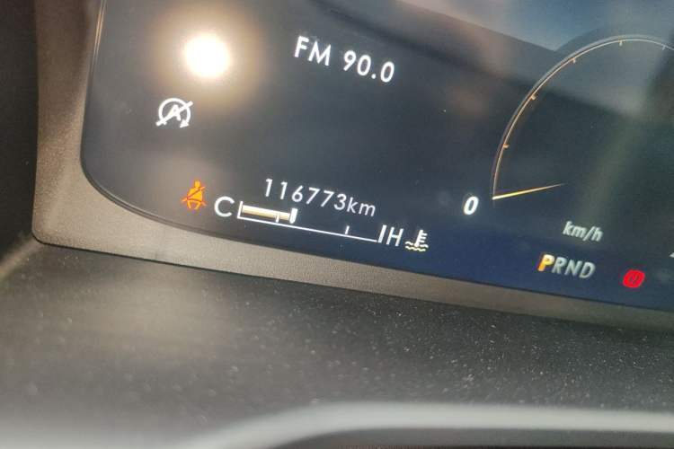 Used Lincoln Aviator 2020 3.0T V6 All-Wheel Drive Executive Version Odometer Close Up