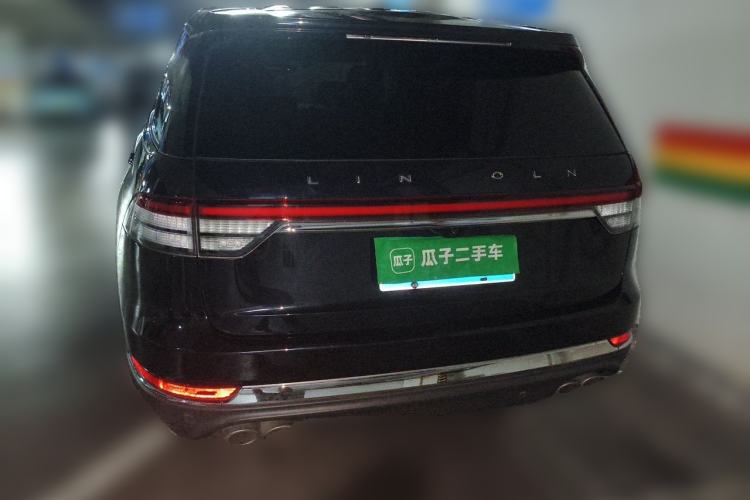 Used Lincoln Aviator 2020 3.0T V6 All-Wheel-Drive Luxury Edition Rear