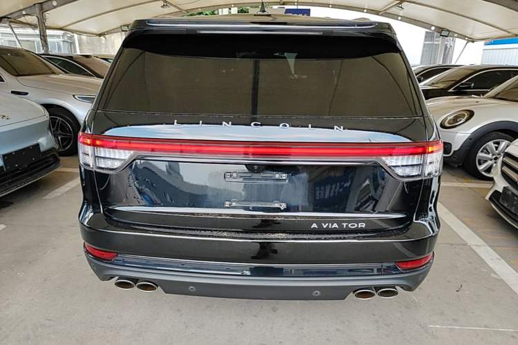 Used Lincoln Aviator 2020 3.0T V6 Four-Wheel Drive Premium Edition Rear